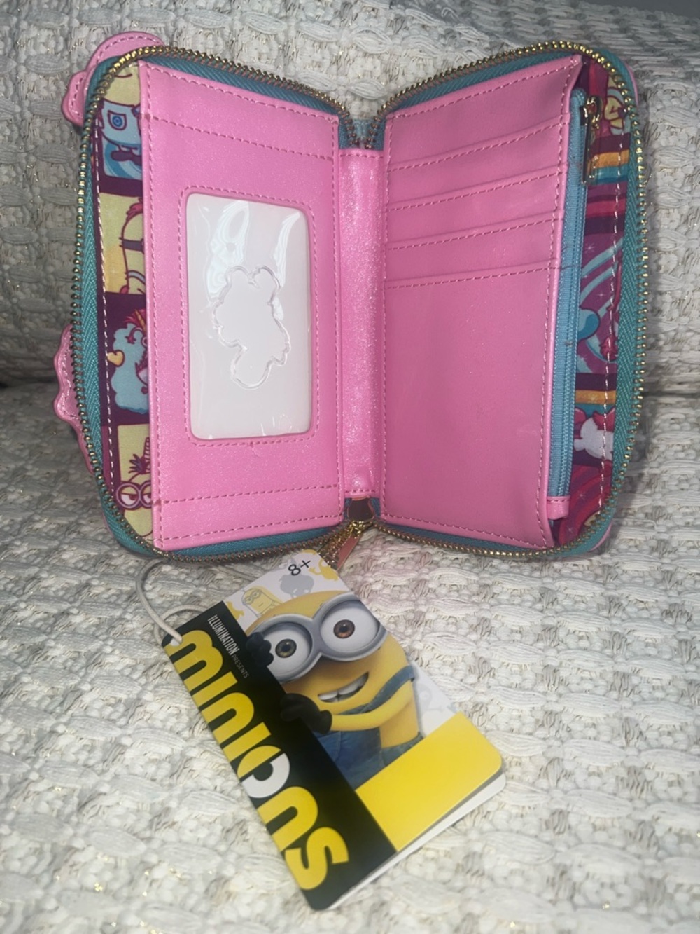 NWT Loungefly Minions Fluffy Unicorn Zip Wallet - Picture 6 of 6